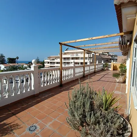 Apartament Lovely Penthouse In Front Of The With Free Parking Malaga